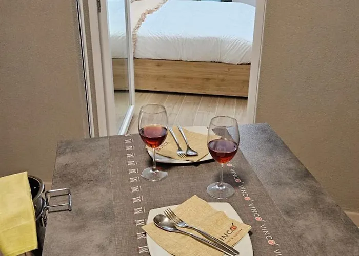 Vincotto Homes Pensionat 3*