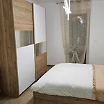 Πανσιόν Vincotto Homes 3*