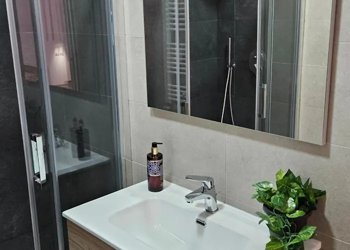 Vincotto Homes 3*